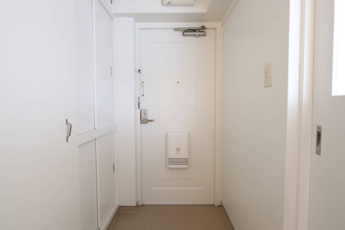 千歳市ビレッジハウスおさつの玄関