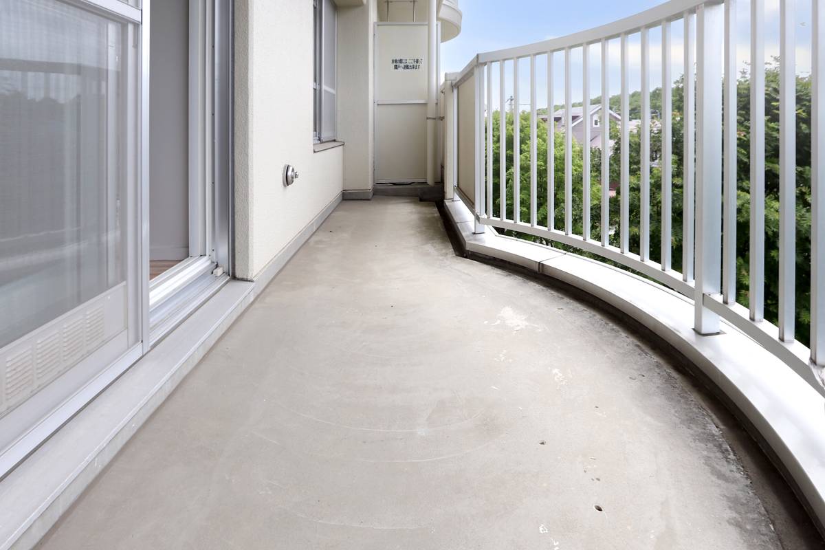 千歳市ビレッジハウスおさつのバルコニー