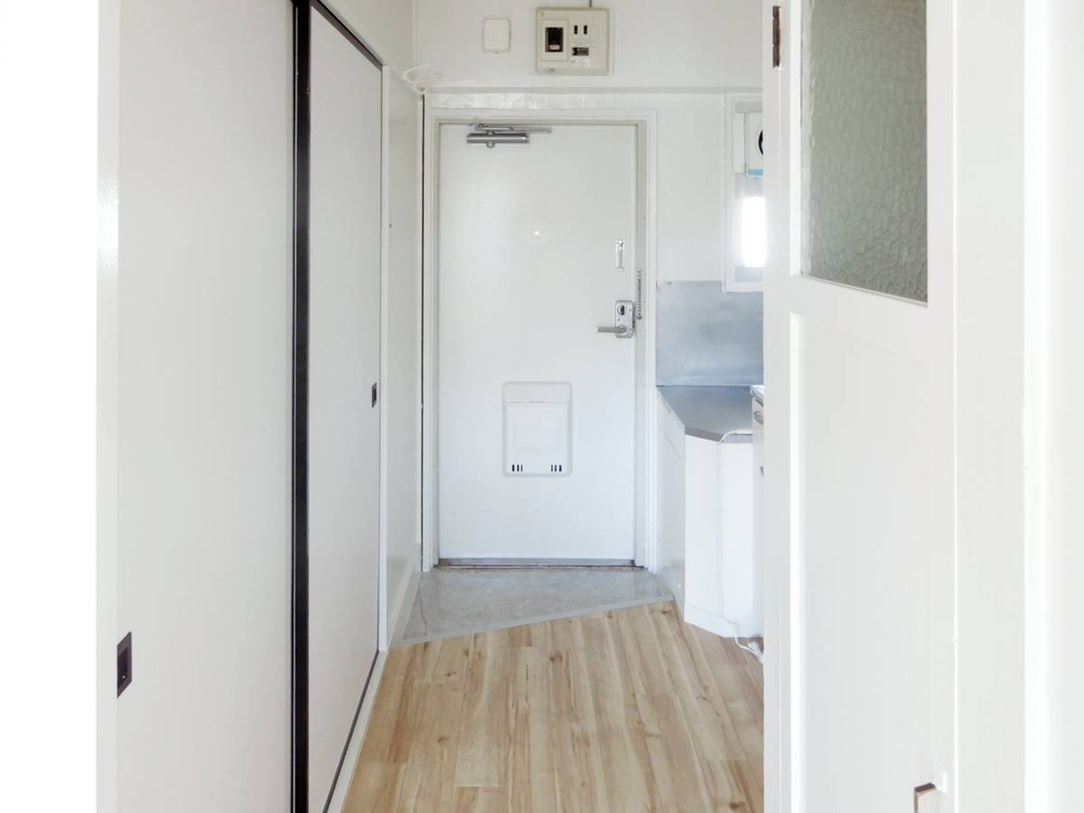 Pintu Masuk Apartemen di Village House Iwaki di Iwaki-shi