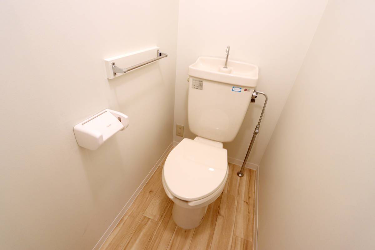 Toilet in Village House Kamaishi in Kamaishi-shi