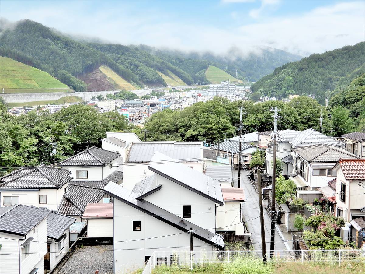 Tầm nhìn từ Village House Kamaishi ở Kamaishi-shi