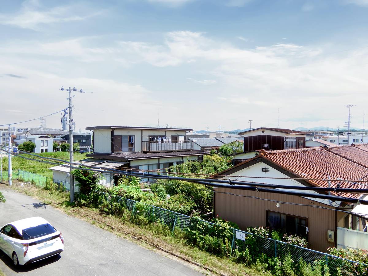 Tầm nhìn từ Village House Asaka ở Koriyama-shi