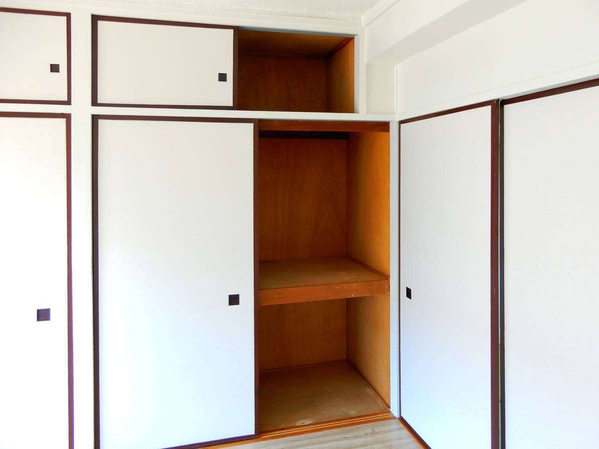 Khu vực chứa đồ của Village House Asaka ở Koriyama-shi