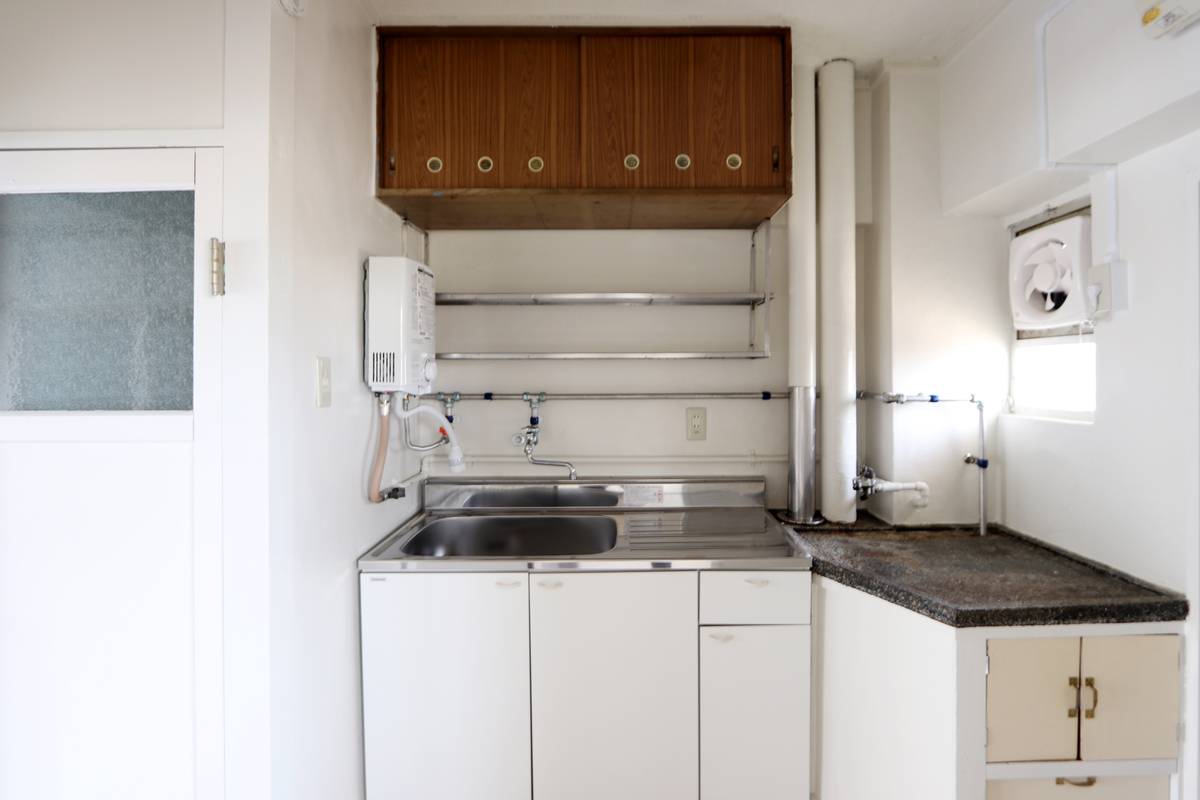 Khu vực bếp của Village House Medeshima ở Natori-shi