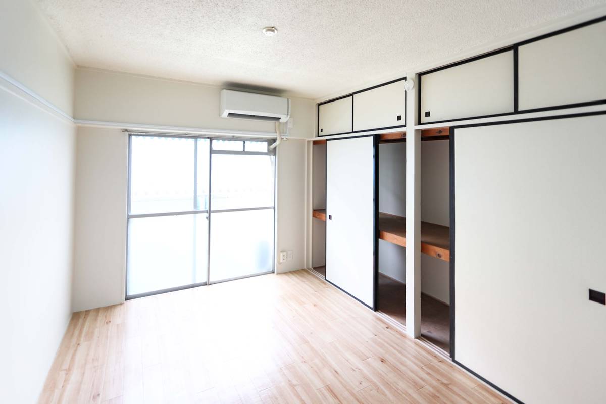 Living Room in Village House Shirogane in Hachinohe-shi