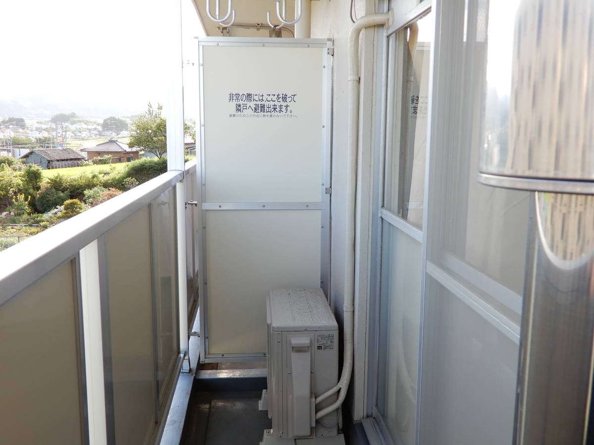 Varanda de Village House Kuroki em Soma-shi