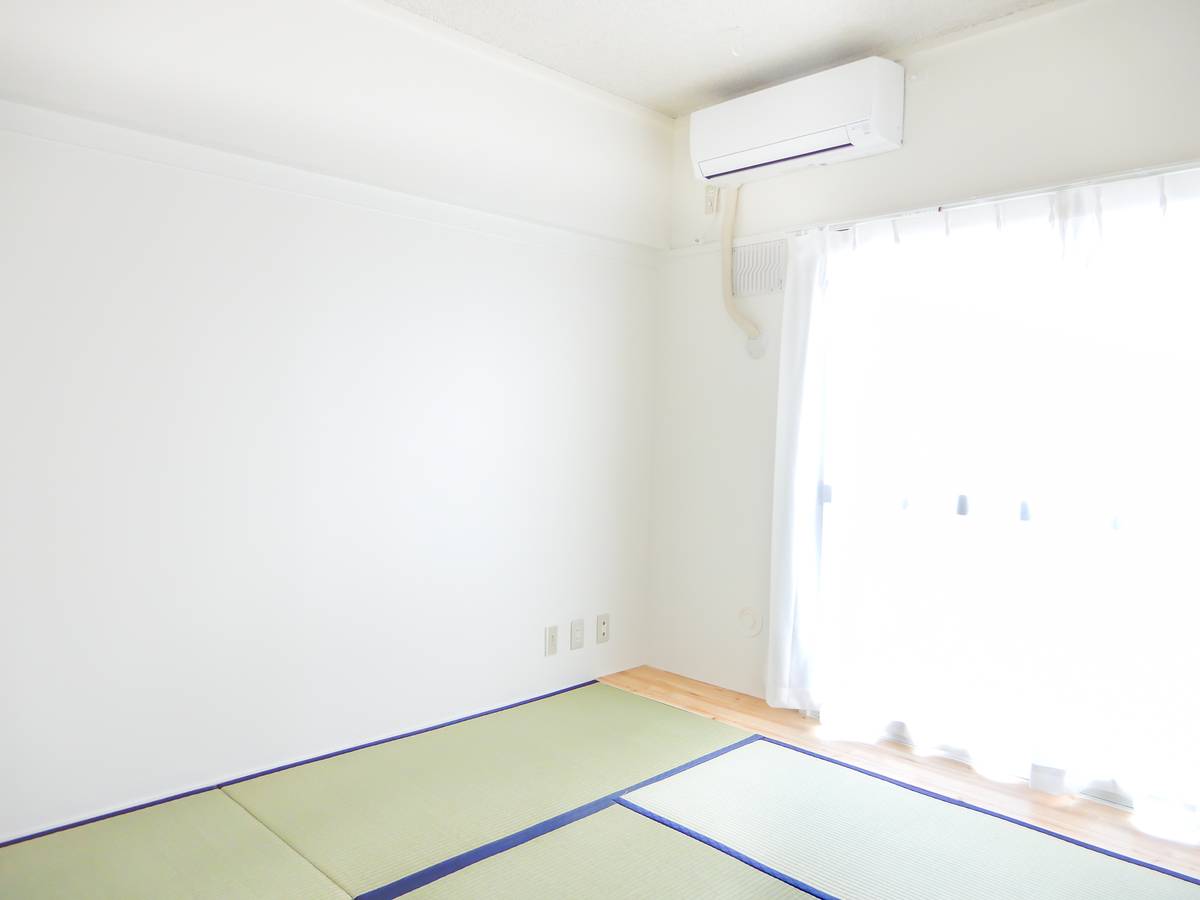 寒河江市ビレッジハウス高屋のリビング