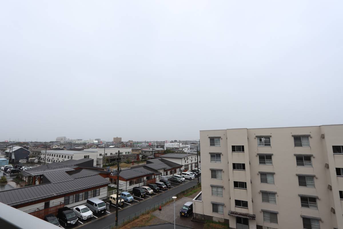 Pemandangan dari Village House Uchikawara di Sakata-shi