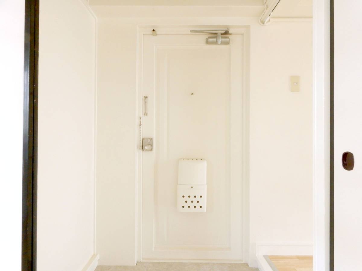 東松島市ビレッジハウス矢本の玄関