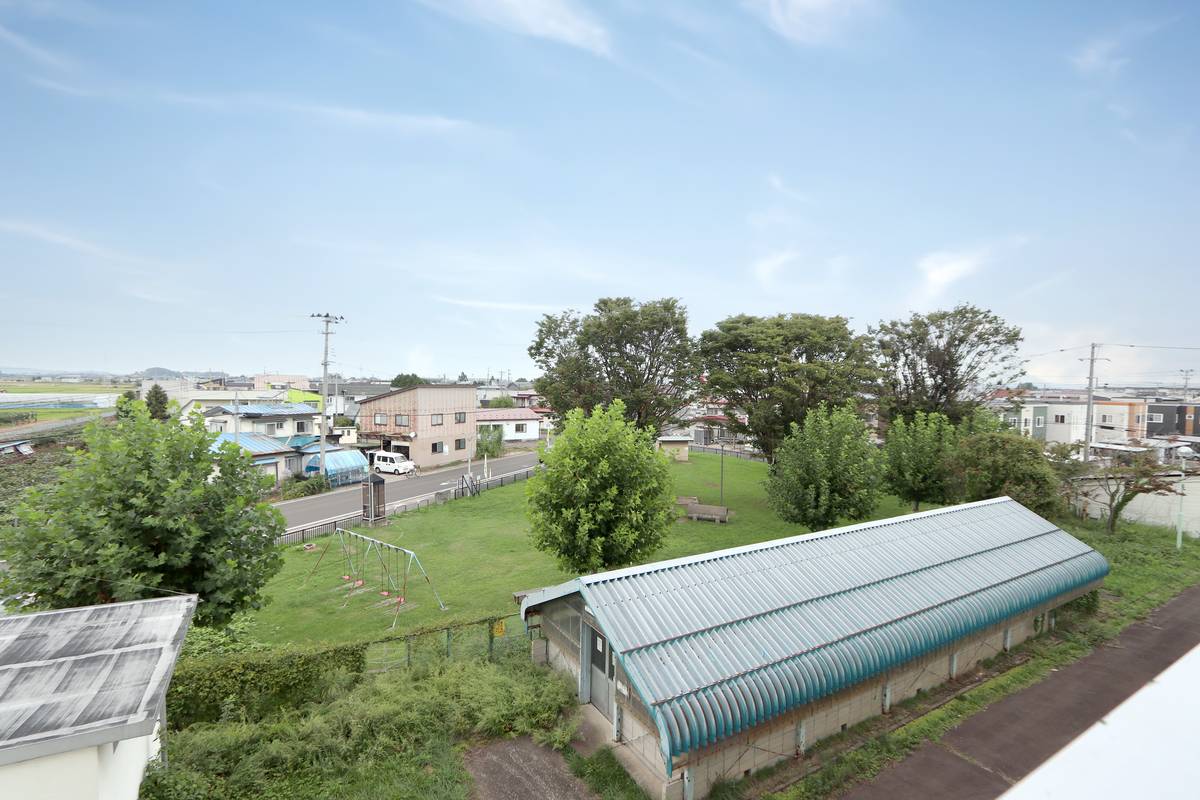 Tầm nhìn từ Village House Hamanomachi ở Hirosaki-shi