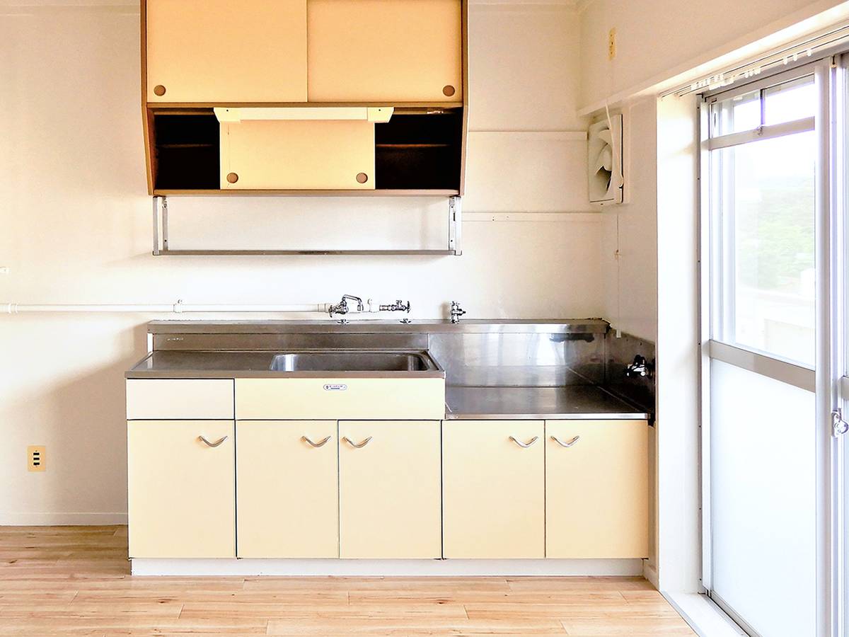 Yonezawa-shi ရှိ Village House Kubota ၏ မီးဖိုချောင်