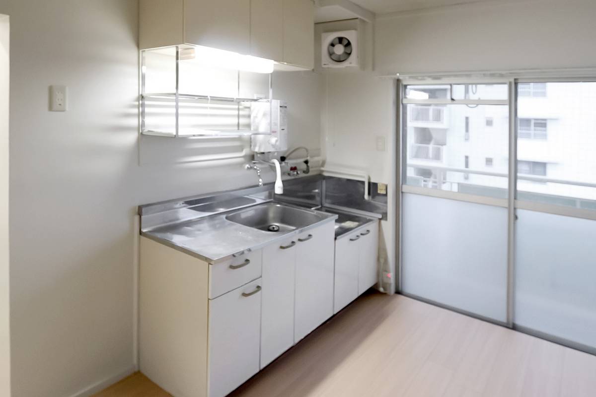 盛岡市ビレッジハウス都南のキッチン