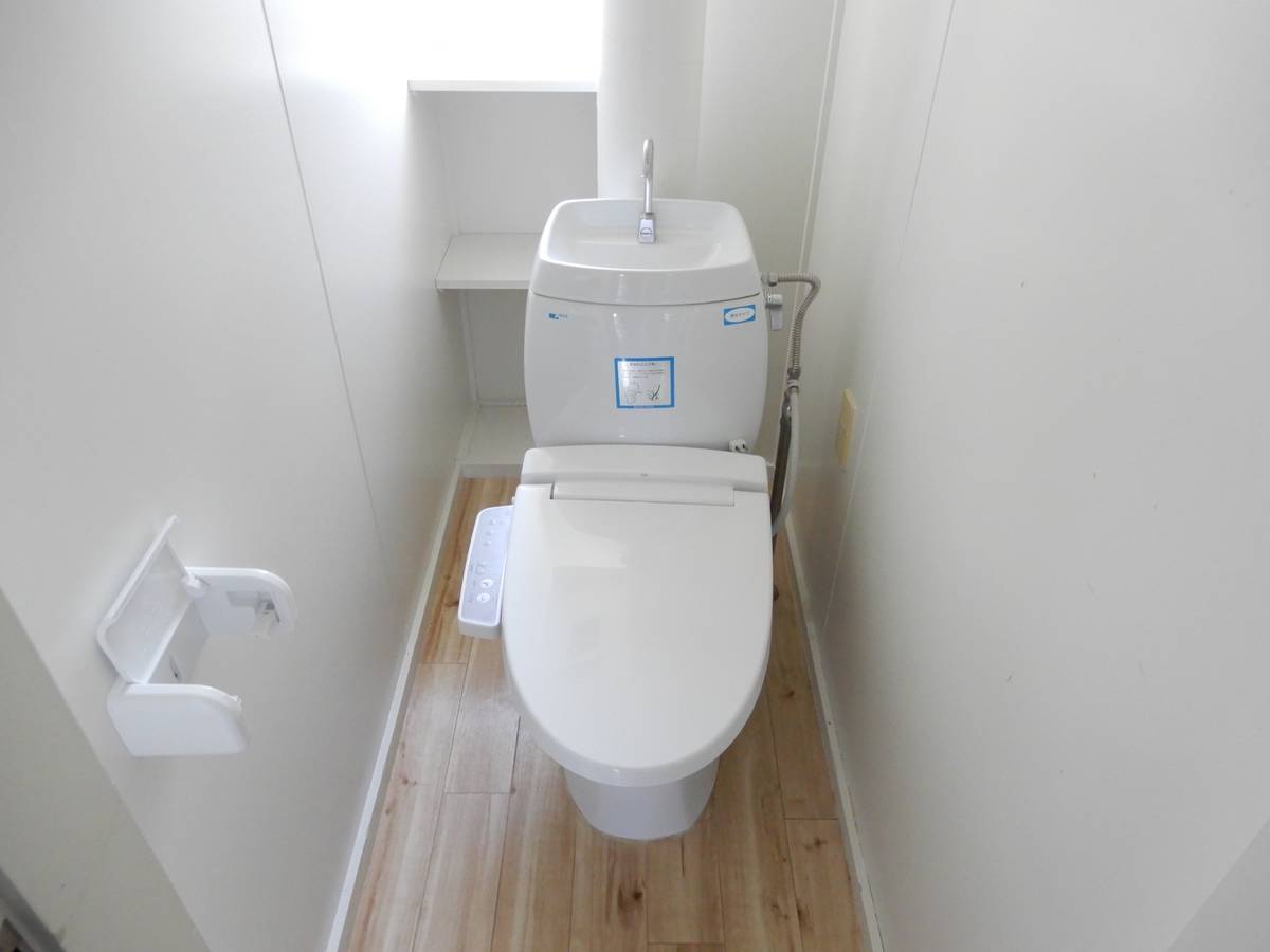 Toilet in Village House Umeda in Ichinoseki-shi