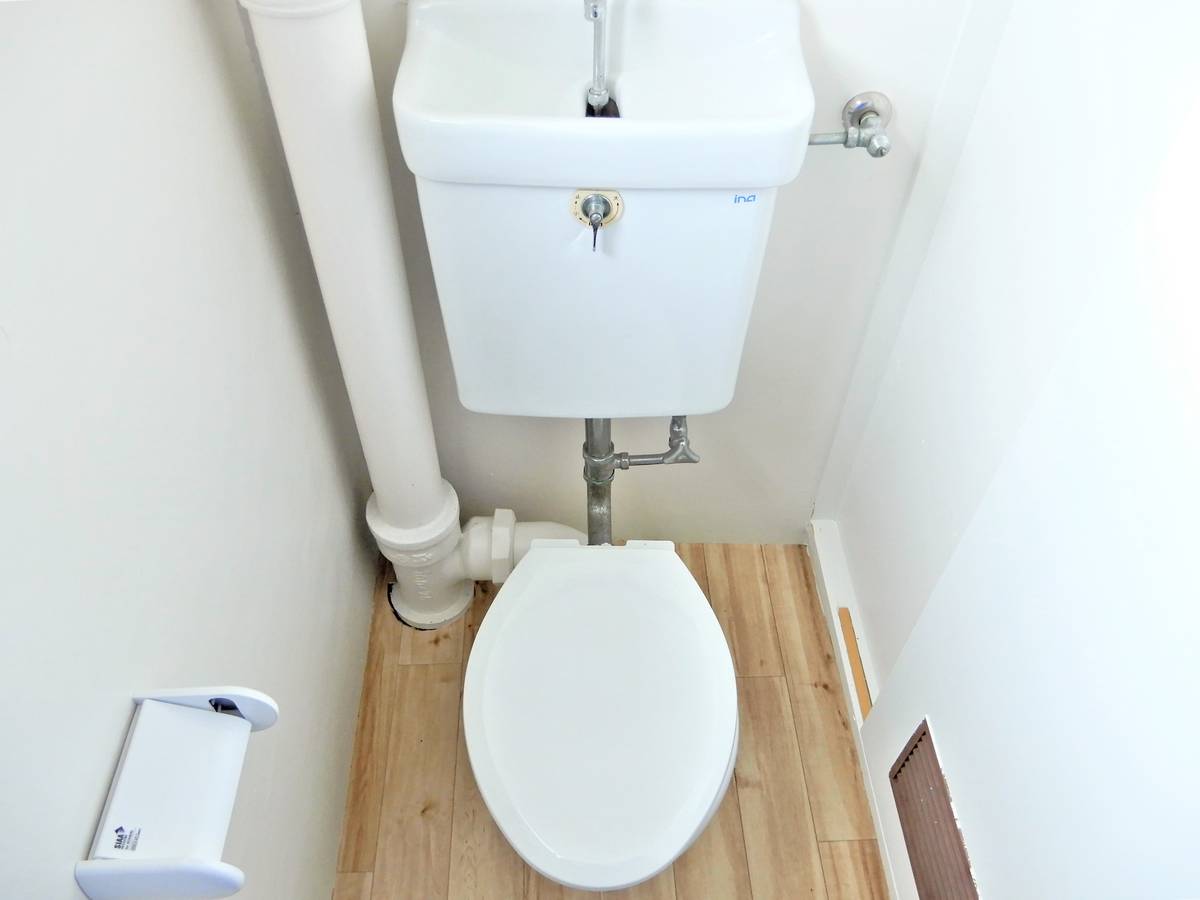 Toilet in Village House Naka Sakurada in Yamagata-shi