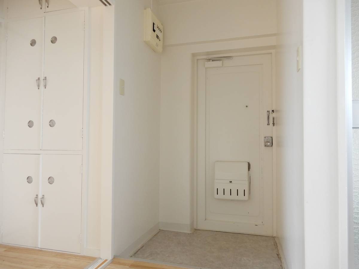 Khu vực cửa ra vào Village House Nakagawara ở Noshiro-shi