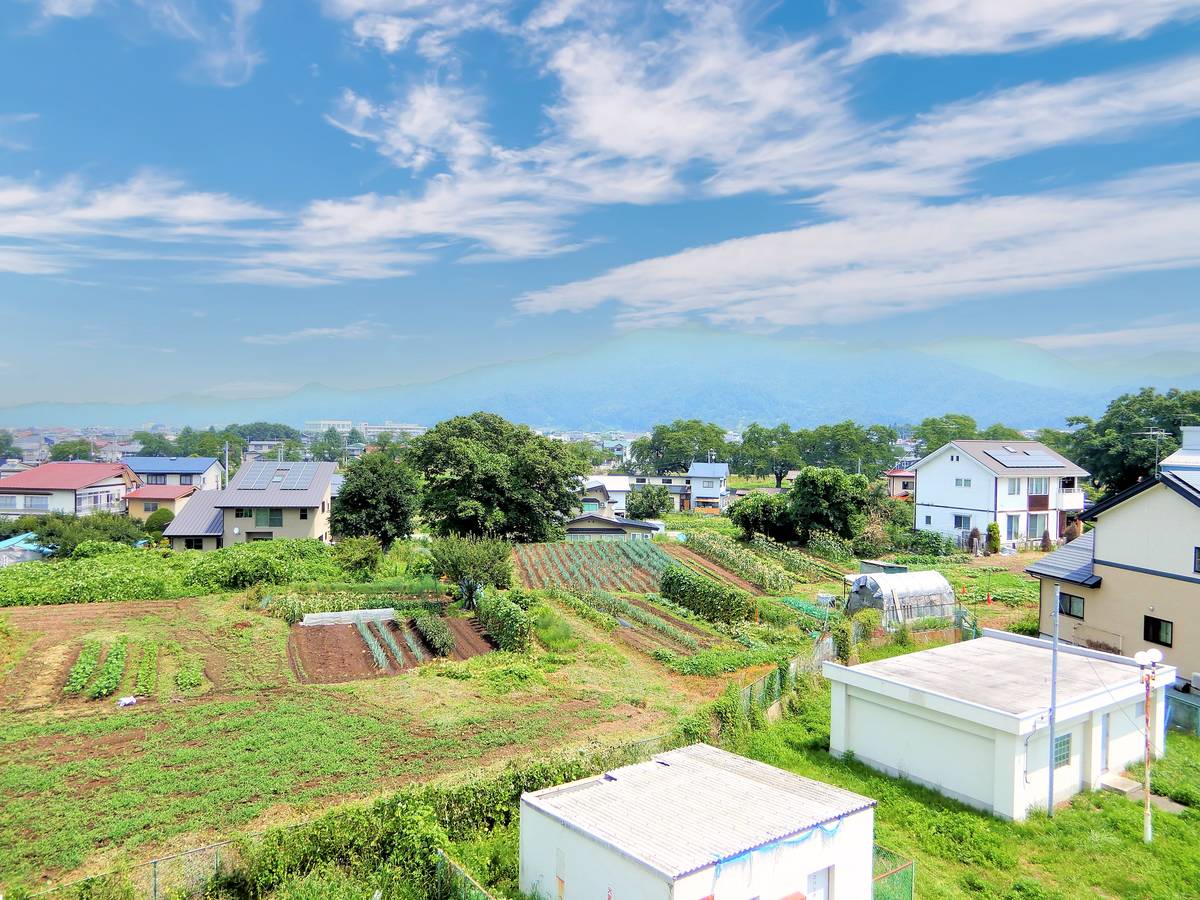 Tầm nhìn từ Village House Rokuta ở Higashine-shi