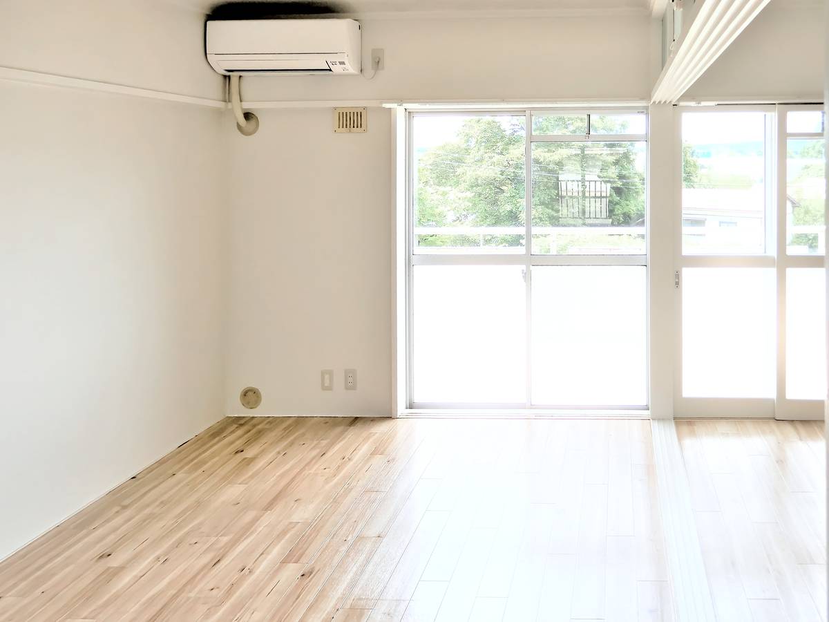 Ruang Tamu di Village House Nishine di Hachimantai-shi