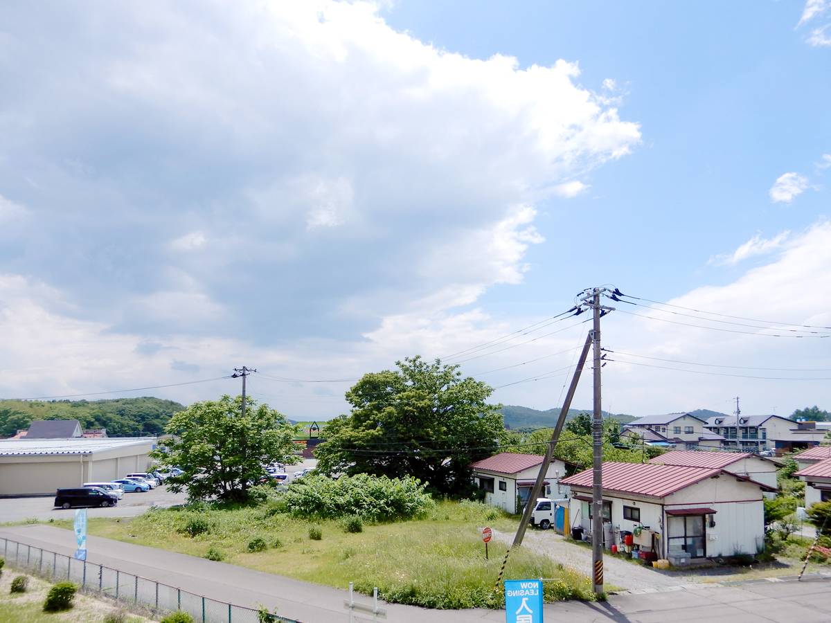 Tầm nhìn từ Village House Nishine ở Hachimantai-shi