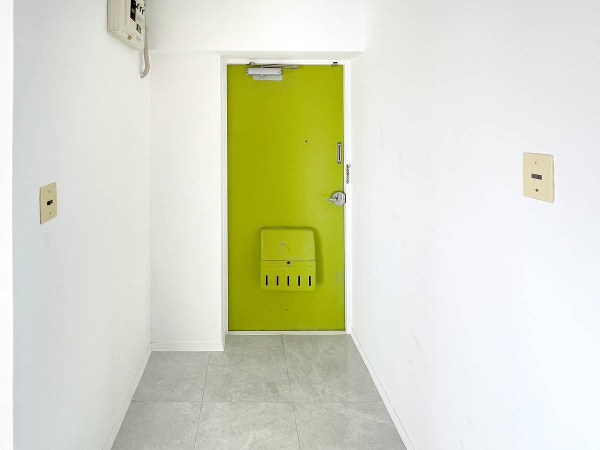 Pintu Masuk Apartemen di Village House Nakoso di Iwaki-shi