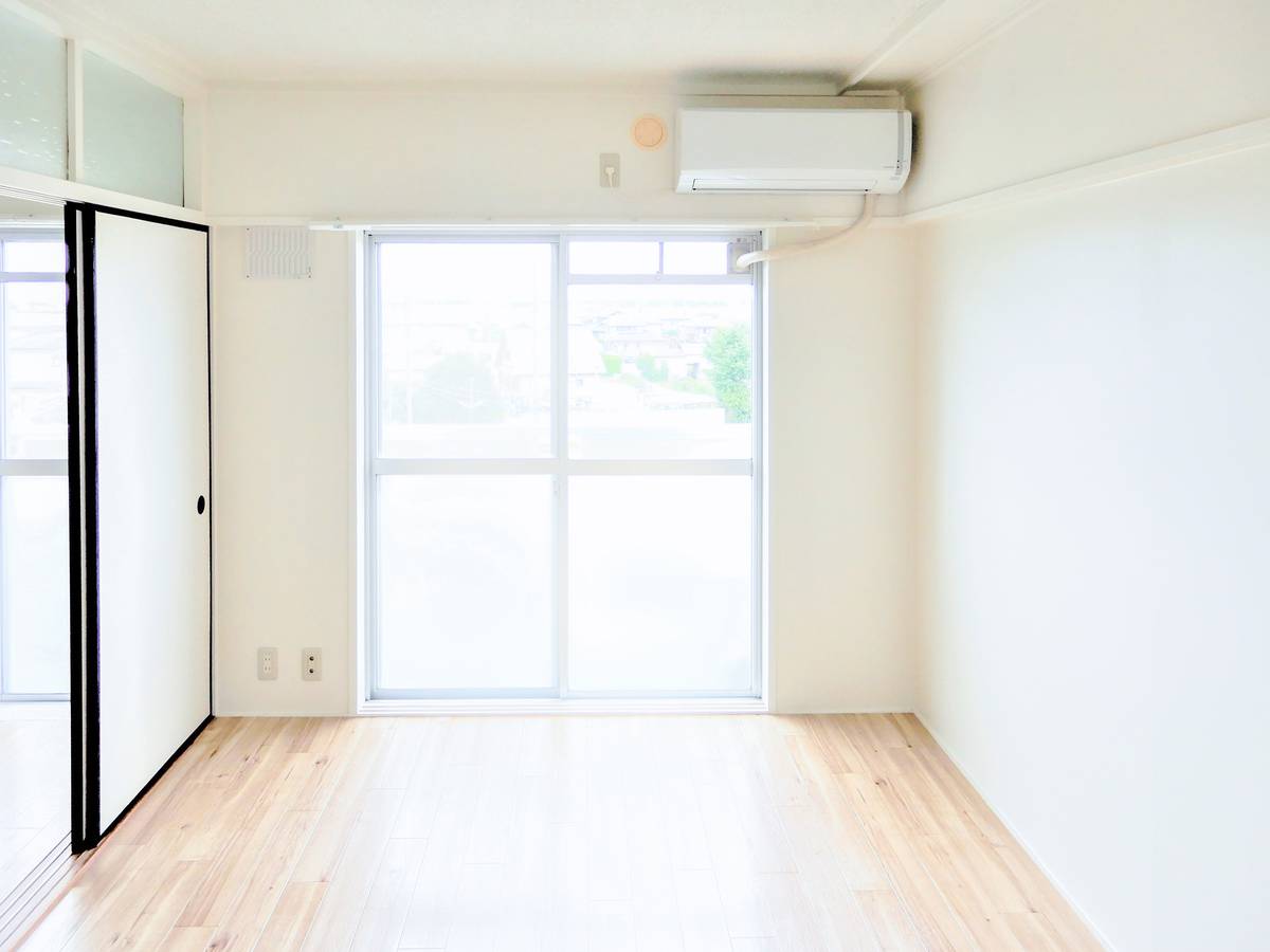 石巻市ビレッジハウス河南のリビング