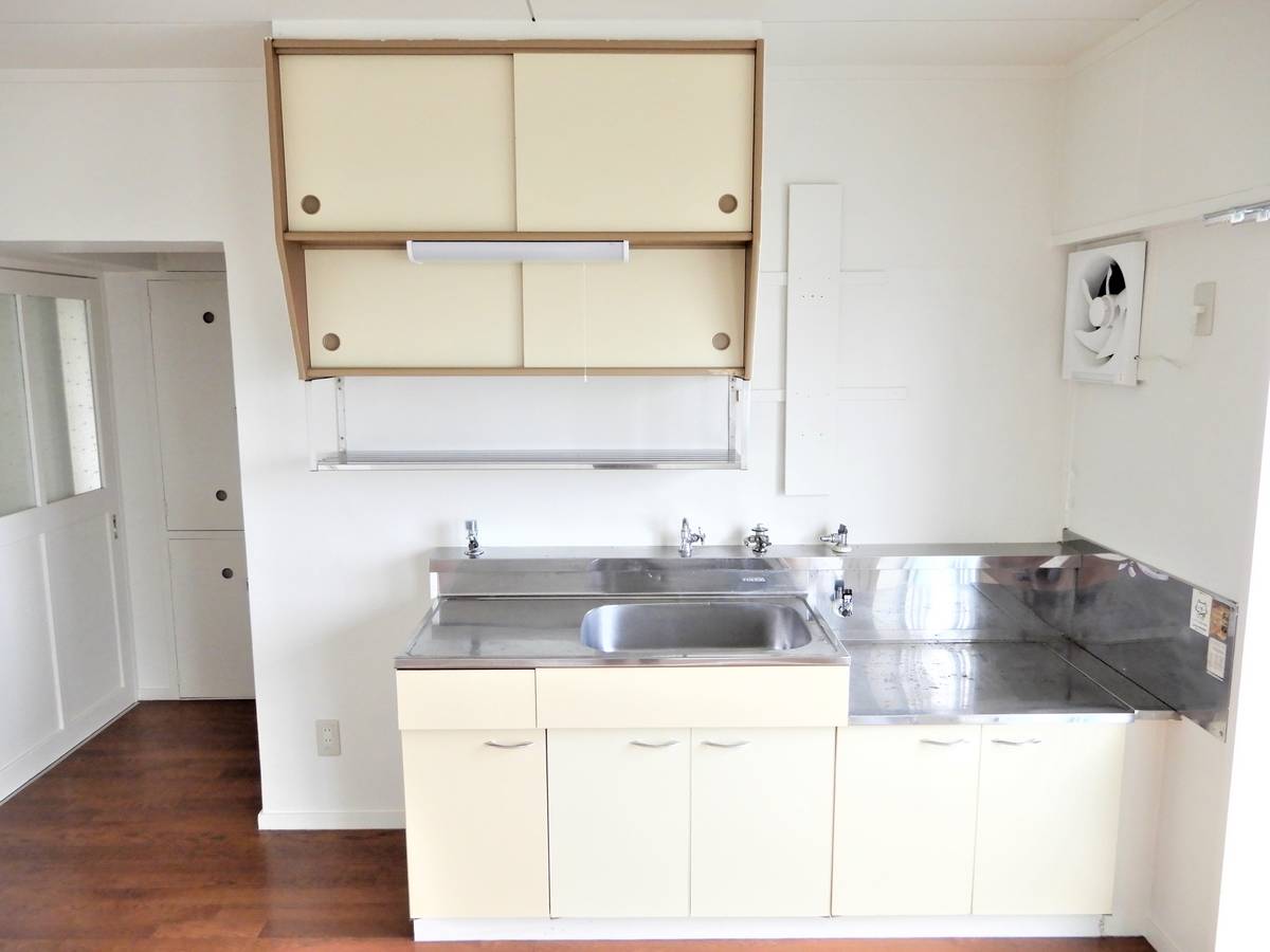 石巻市ビレッジハウス河南のキッチン