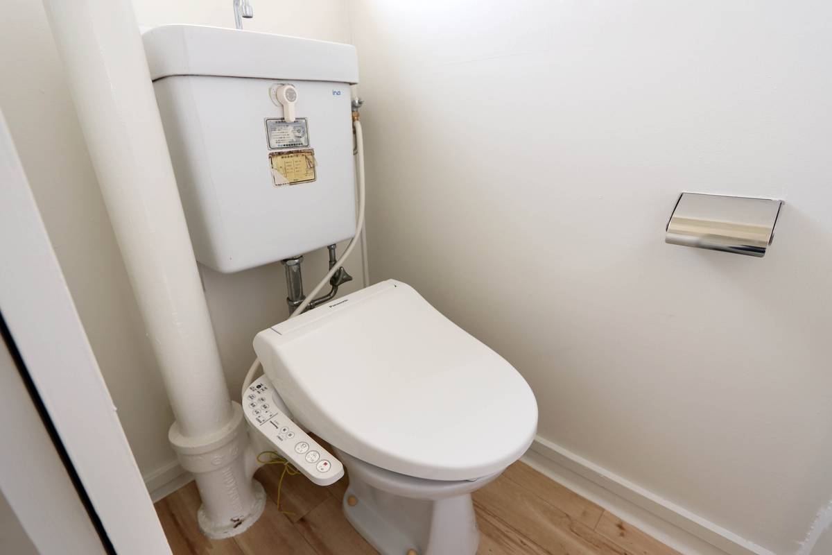 Toilet di Village House Kitakami Dai 2 di Kitakami-shi