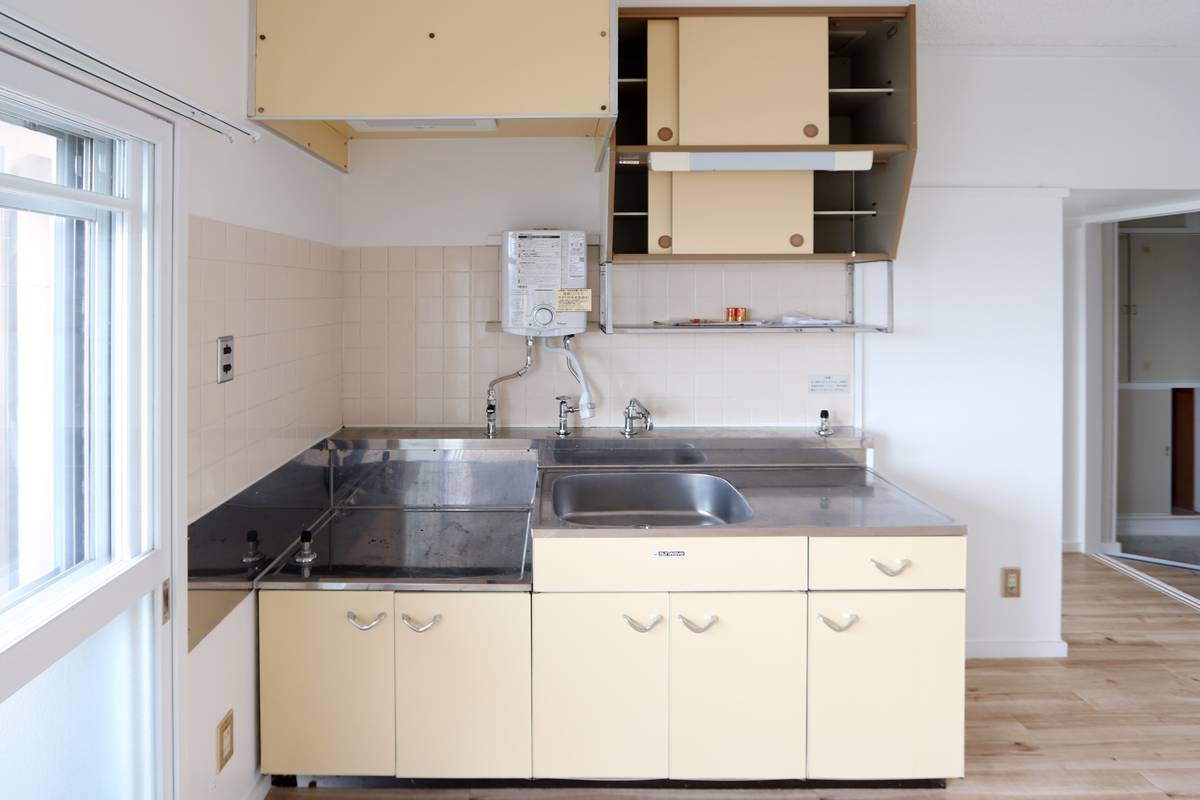 Khu vực bếp của Village House Wakakusa ở Akita-shi