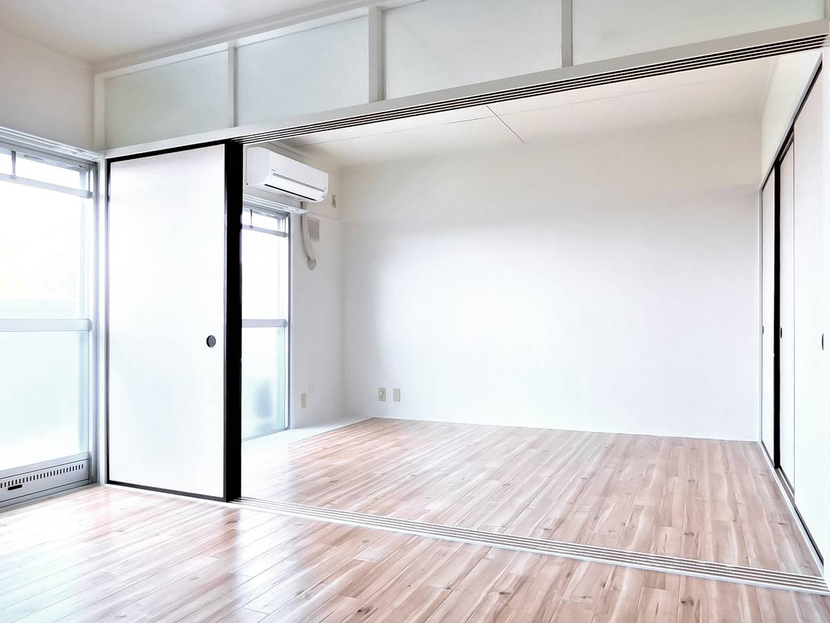 Living Room in Village House Onahama in Iwaki-shi