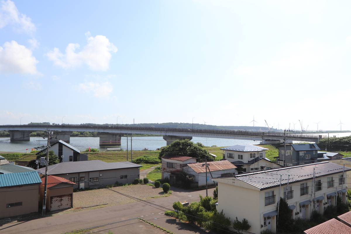 Tầm nhìn từ Village House Noshiro ở Noshiro-shi