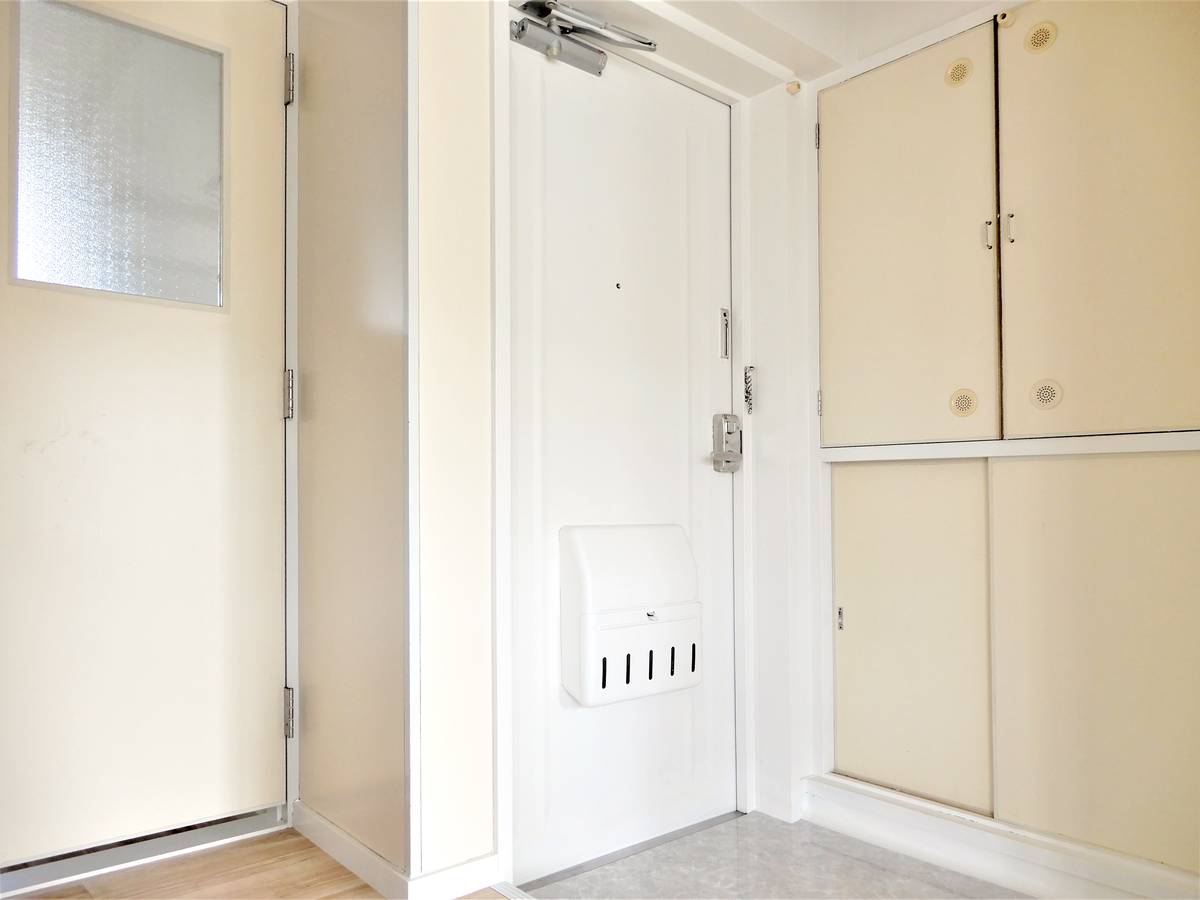 Entrada do apartamento de Village House Yahagi em Aomori-shi