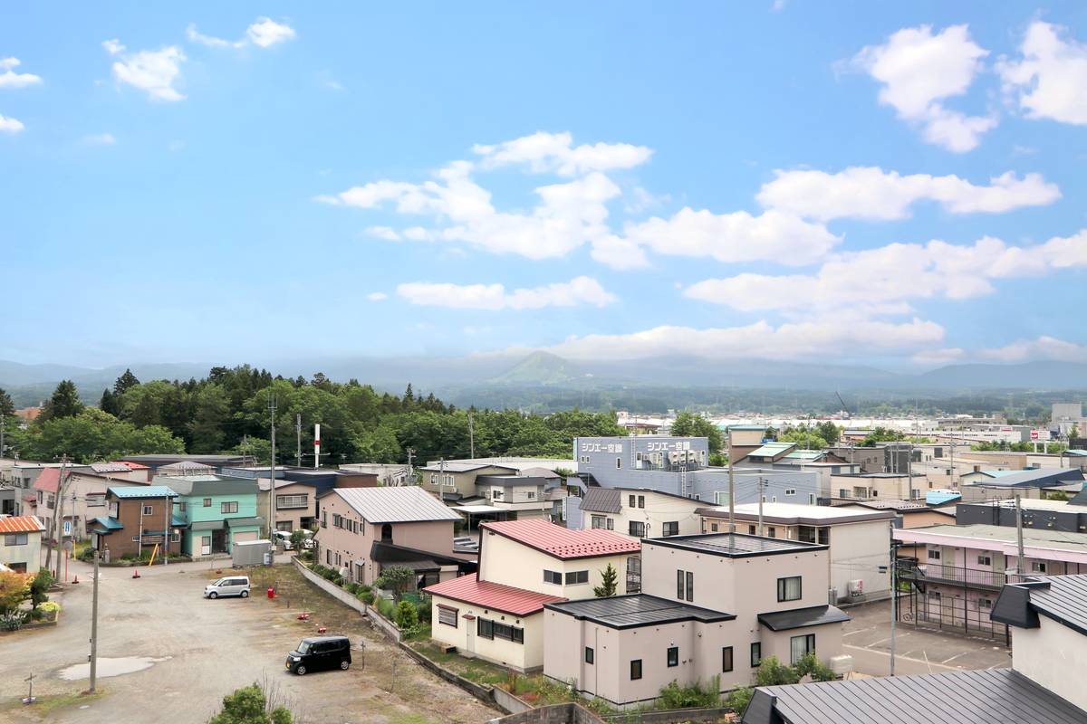 Tầm nhìn từ Village House Yahagi ở Aomori-shi