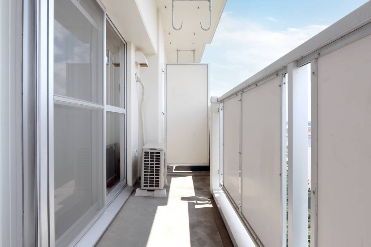 Balcony in Village House Taiwa in Kurokawa-gun