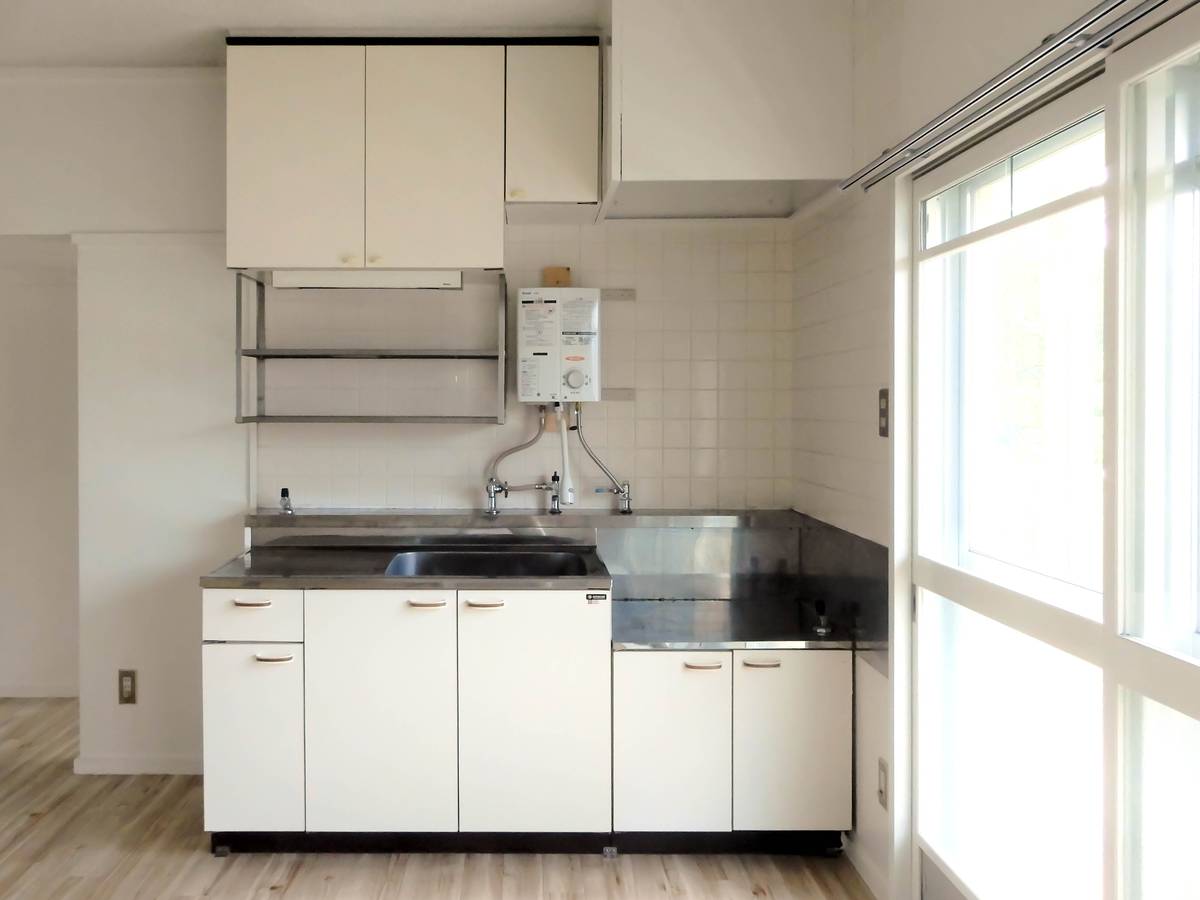 Kitchen in Village House Adatara in Nihommatsu-shi