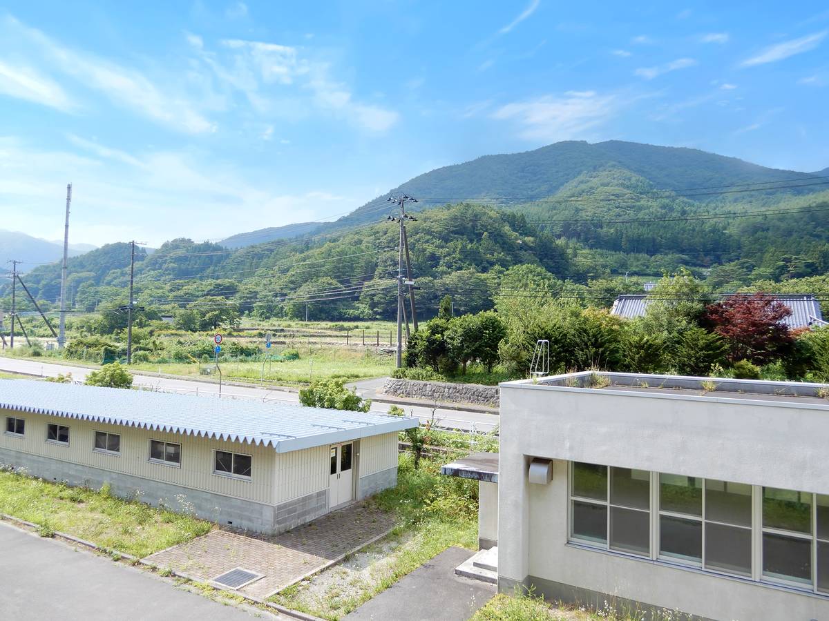 Tầm nhìn từ Village House Dousen ở Kamaishi-shi