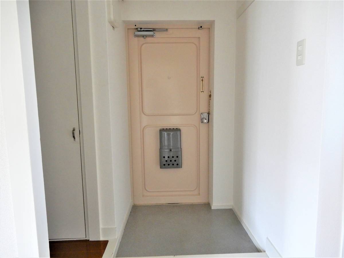 宮城野区ビレッジハウス仙台鶴ケ谷二丁目の玄関
