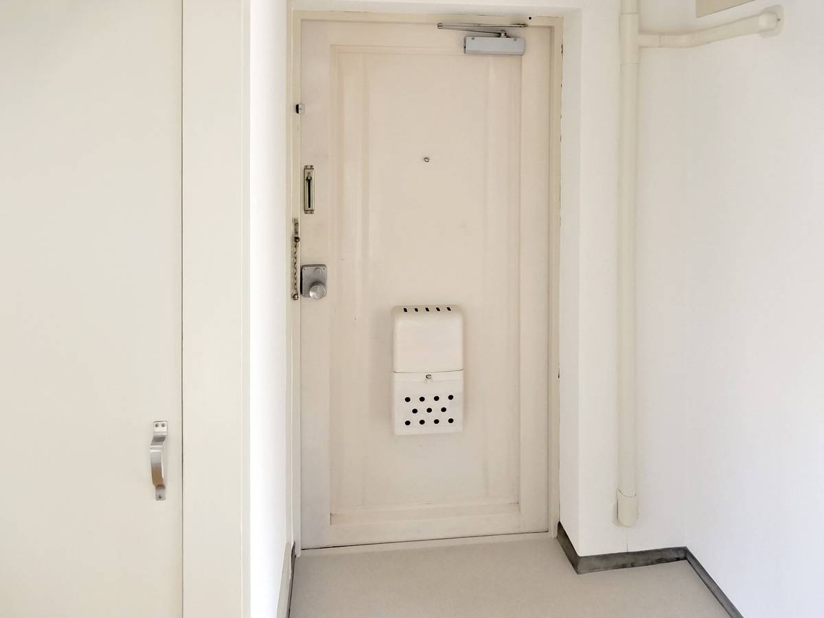 宮城野区ビレッジハウス仙台鶴ケ谷五丁目の玄関