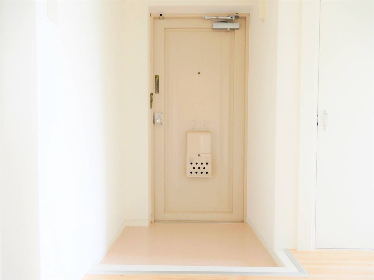 宮城野区ビレッジハウス仙台鶴ケ谷五丁目の玄関