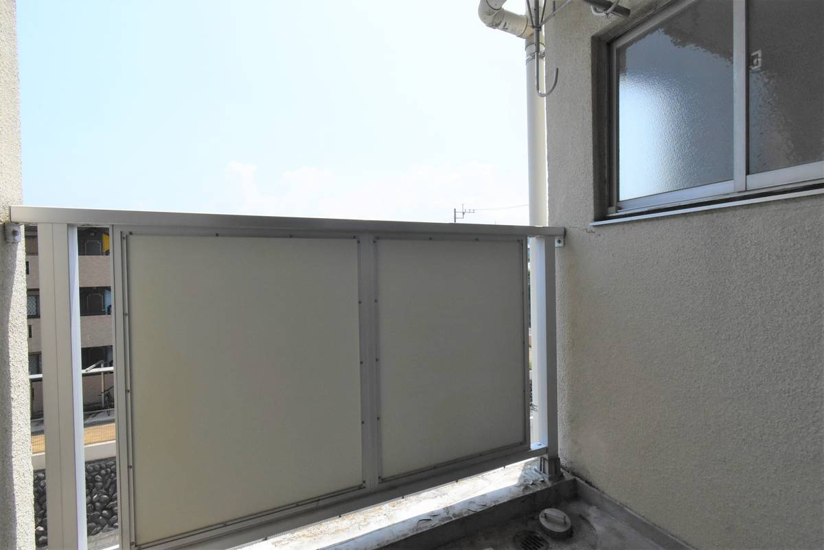 高崎市ビレッジハウス寺尾のバルコニー