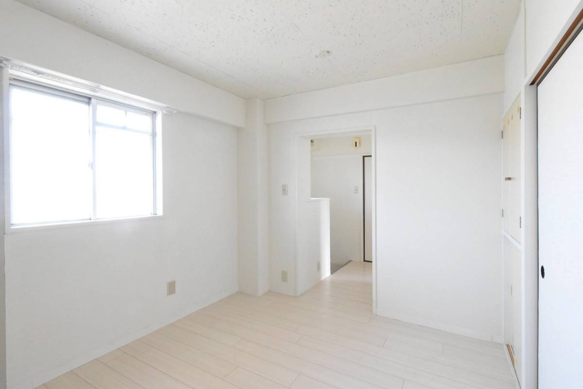 高崎市ビレッジハウス寺尾の居室