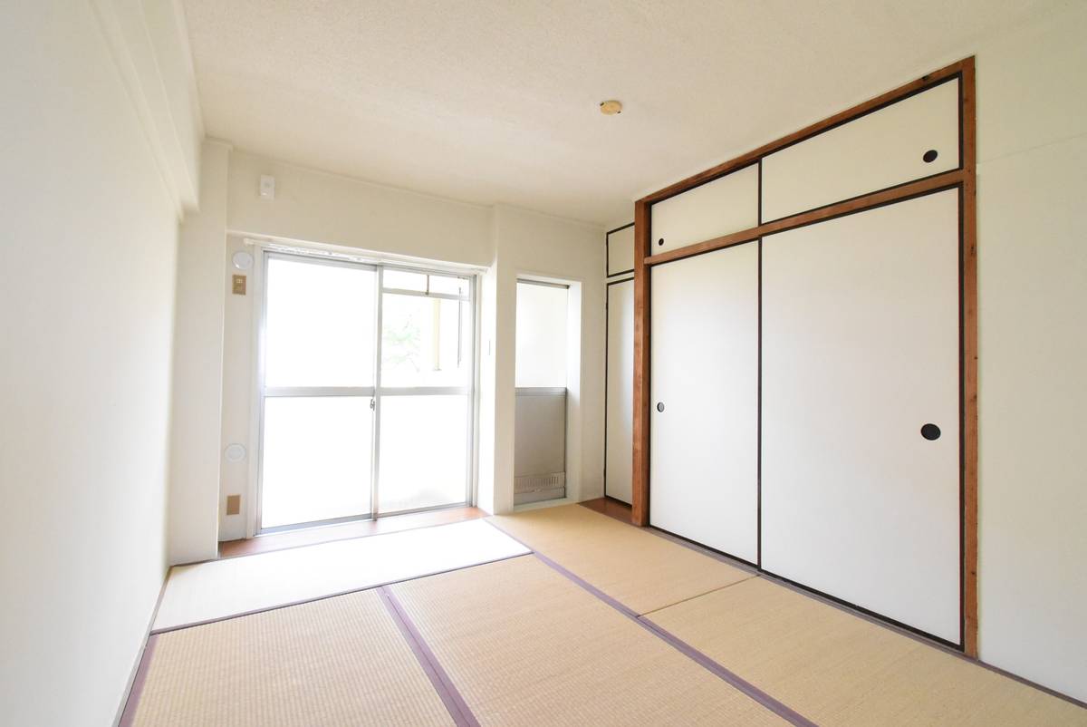 高崎市ビレッジハウス寺尾の居室