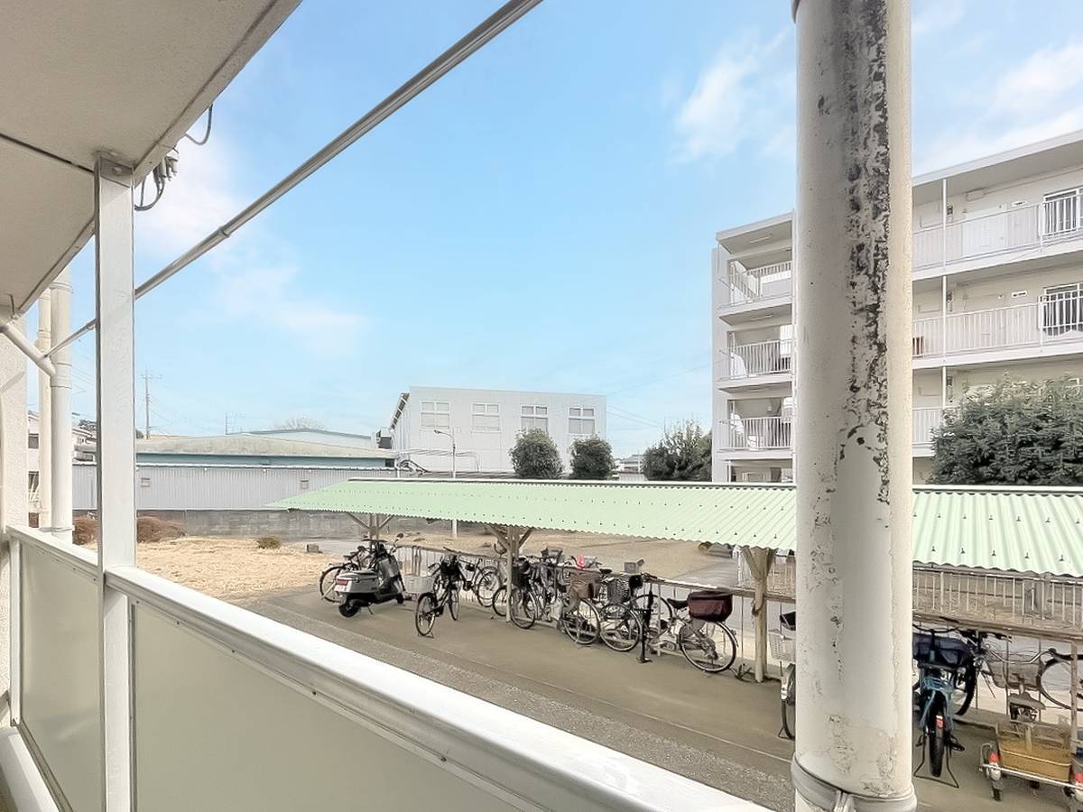 Pemandangan dari Village House Ageo di Ageo-shi