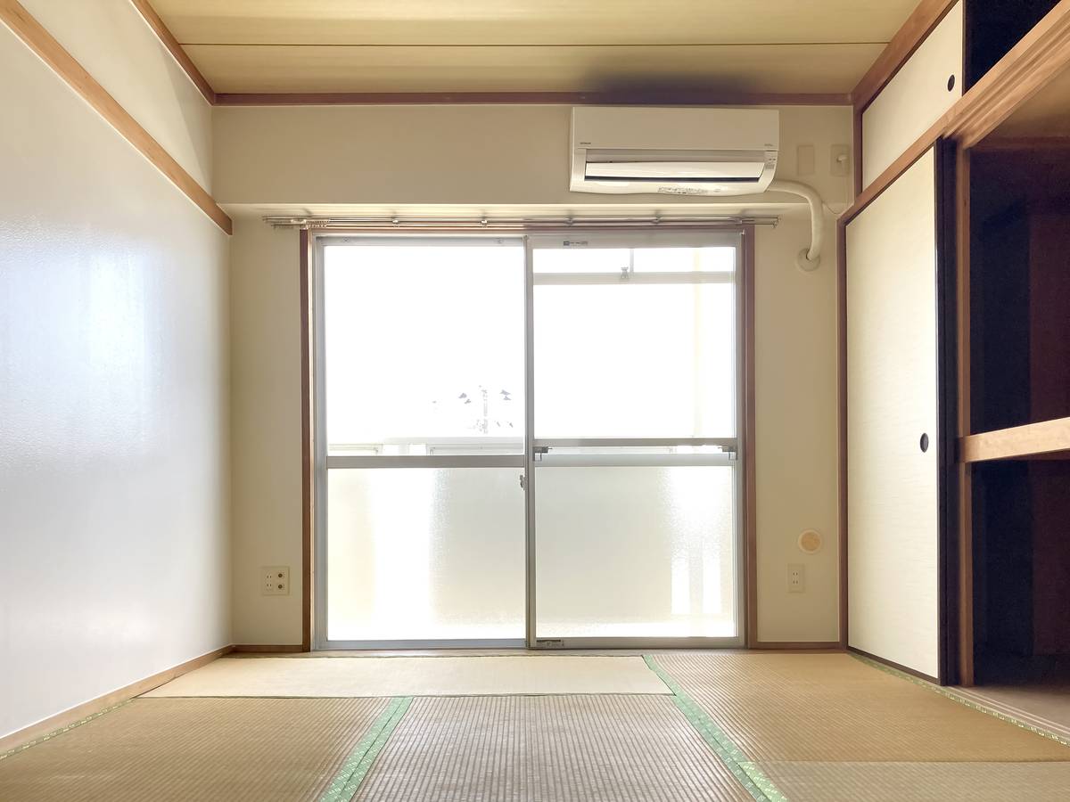 Living Room in Village House Kushizaki in Matsudo-shi