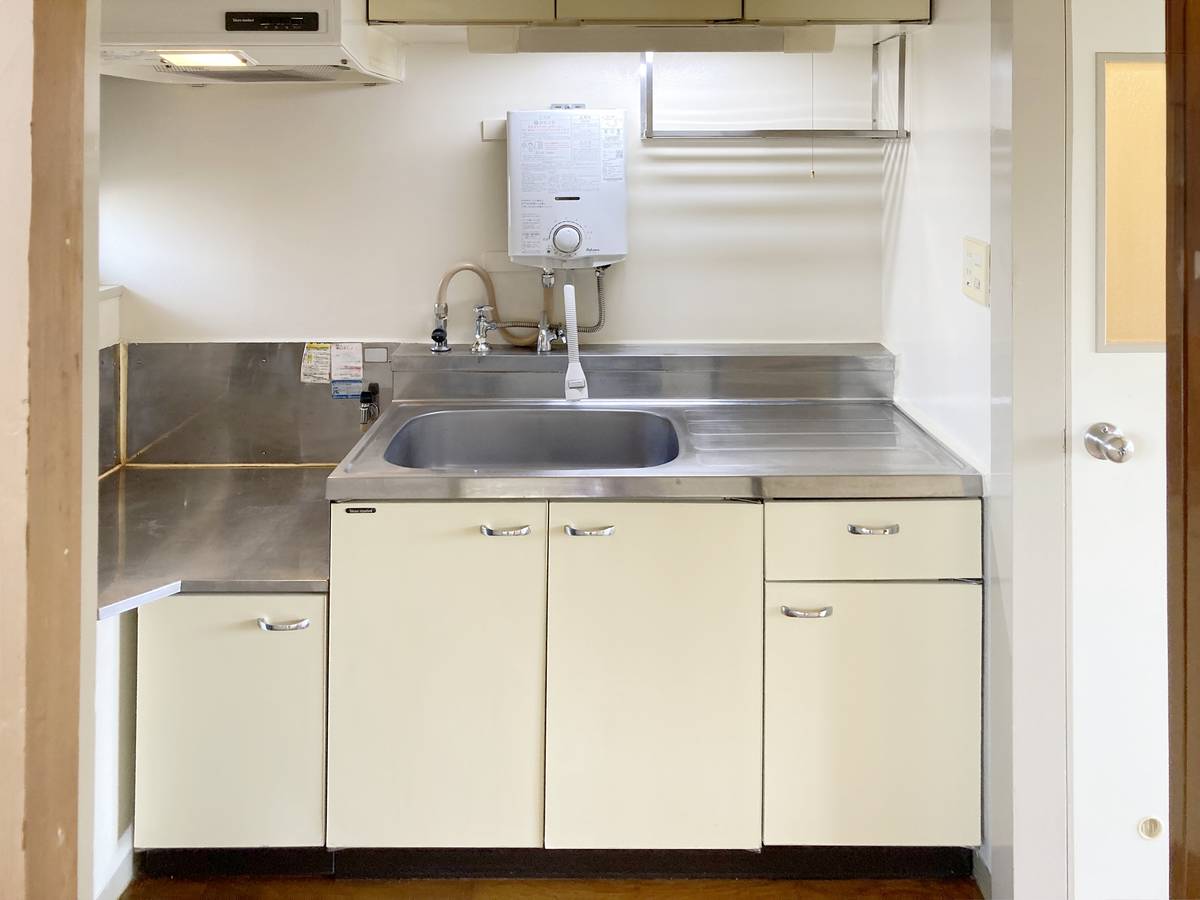 Kitchen in Village House Kushizaki in Matsudo-shi