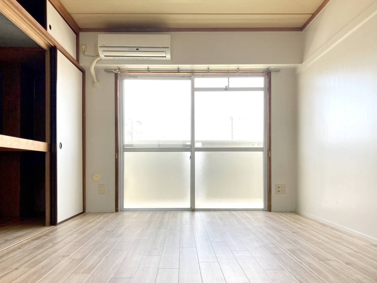 松戸市ビレッジハウス串崎のリビング