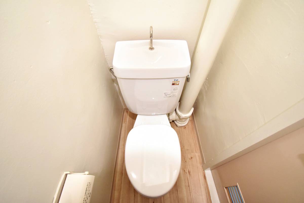 Toilet in Village House Katsuta in Yachiyo-shi