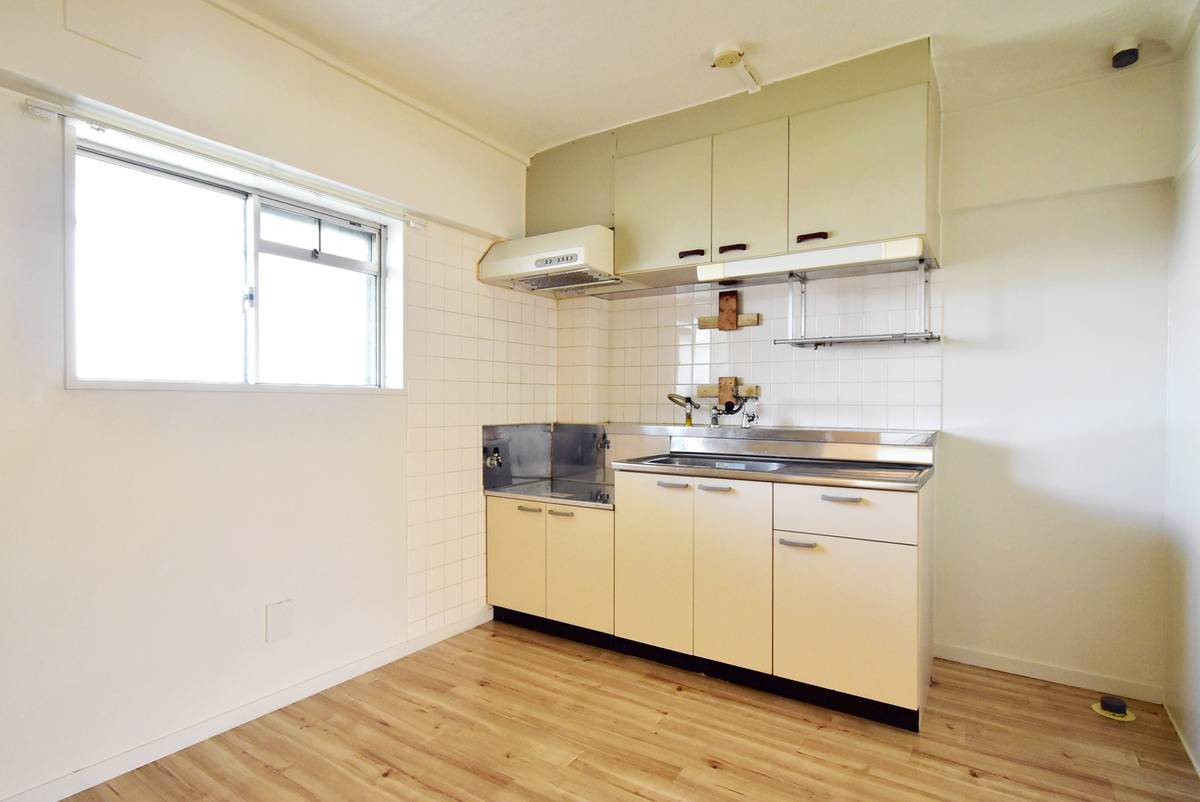 Dapur di Village House Katsuta di Yachiyo-shi