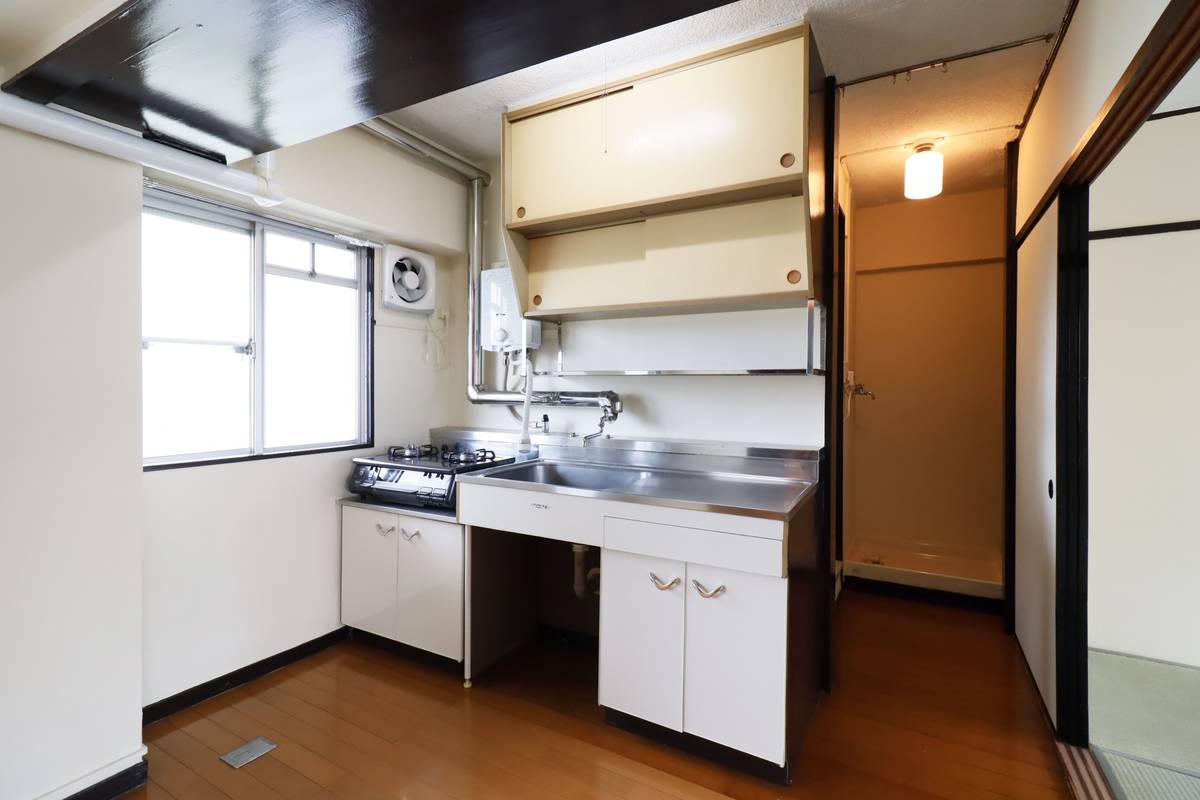 Dapur di Village House Kamagaya di Kamagaya-shi