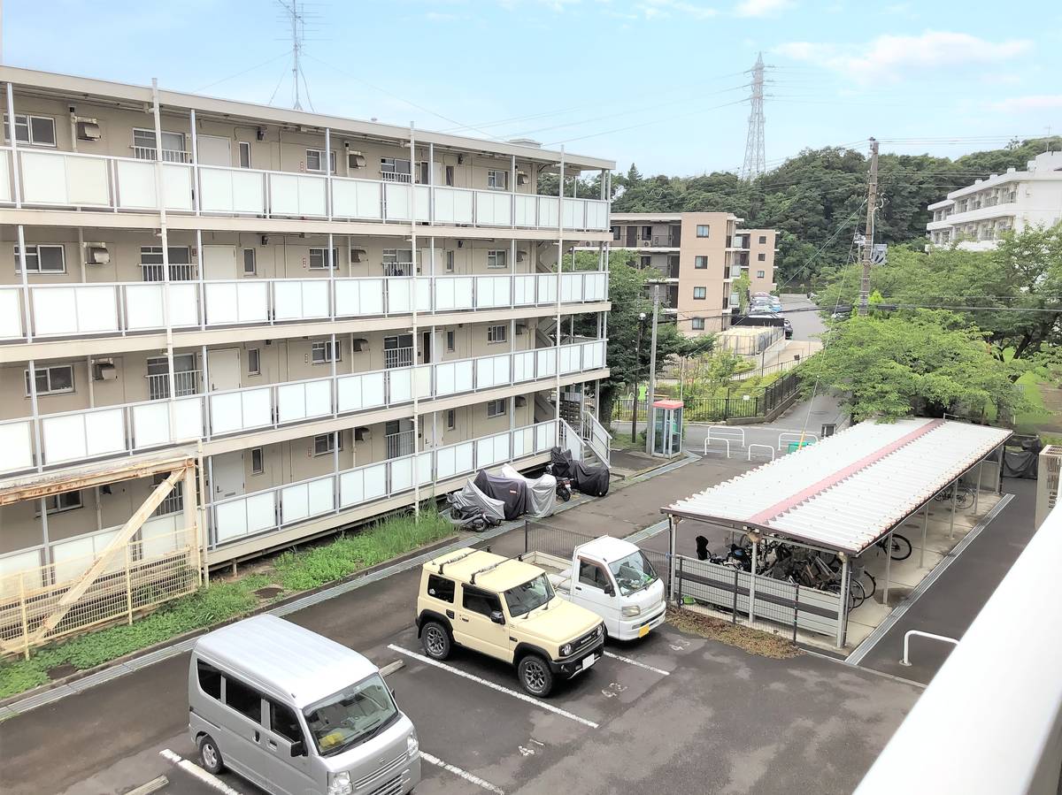 Pemandangan dari Village House Kamakura di Kamakura-shi