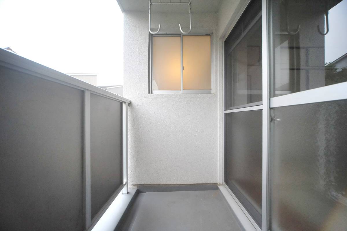 Balkon di Village House Mukougaoka di Miyamae-ku