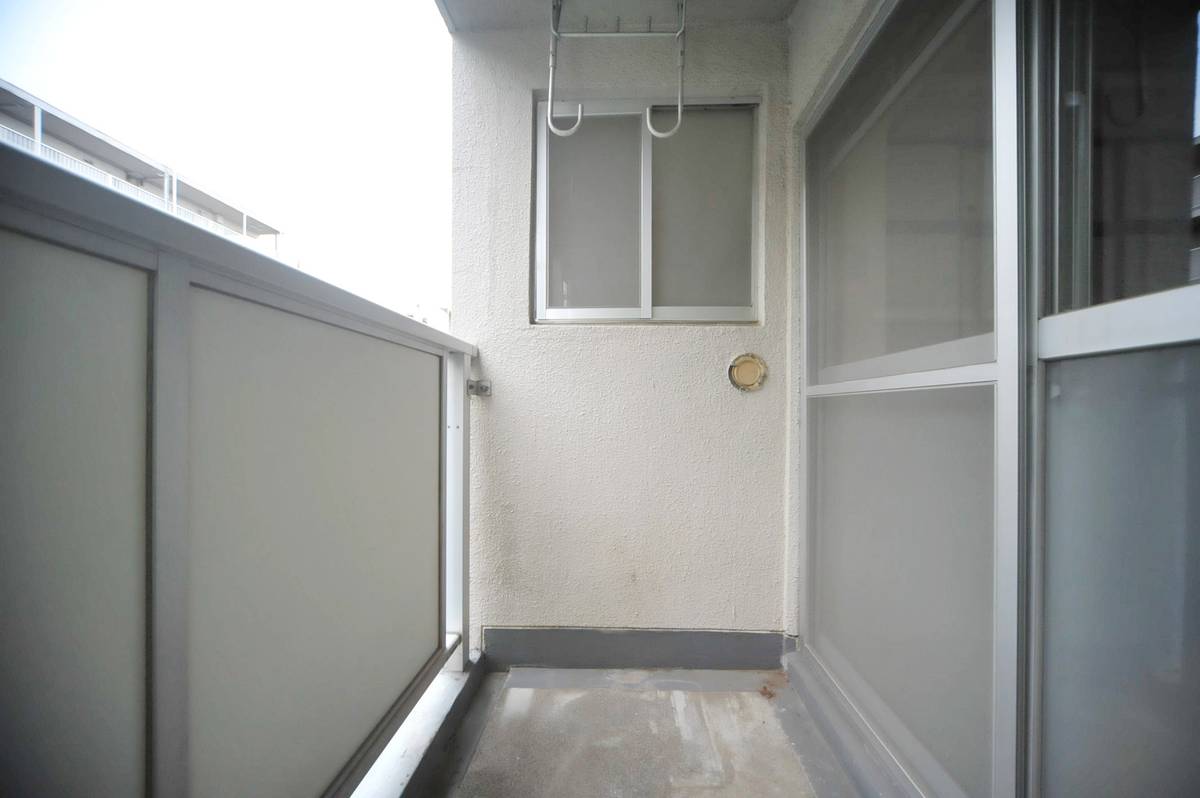 Balkon di Village House Mukougaoka di Miyamae-ku